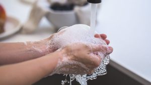 Infeksi pada Lansia Cara Mencegah dan Mengobati