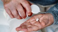Peran Antibiotik Bagi Kesehatan Lansia