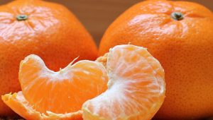 Peran Vitamin C untuk Kesehatan Lansia