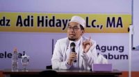 UAH: Jangan Hanya Kerja Keras! Baca 2 surah ini, Insyallah Rezeki Lancar Masalah Selesai