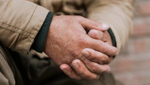 Ini Pilihan Pengobatan Penyakit Parkinson Pada Lansia