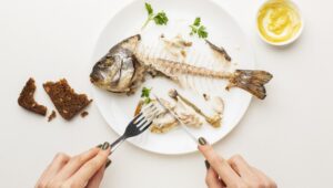 6 Manfaat Ikan untuk Kesehatan Lansia