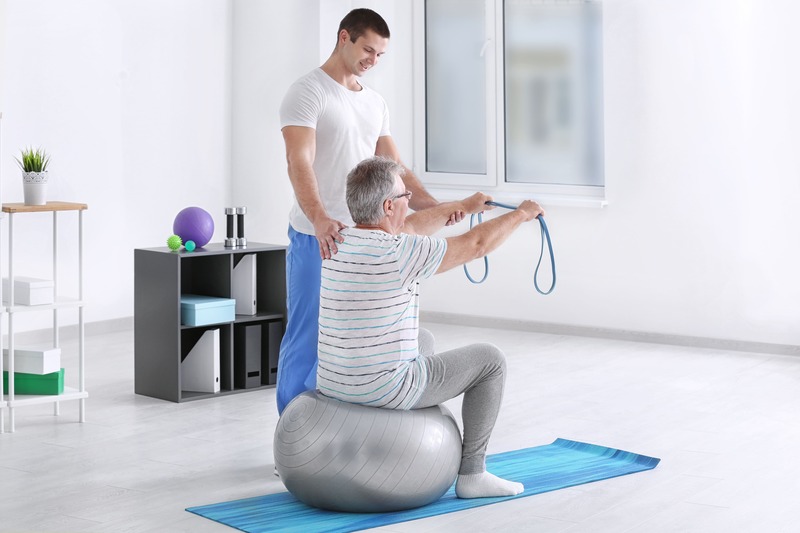 Manfaat Pilates bagi Lansia