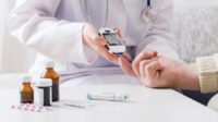 Penyandang Diabetes Tetap Bisa Berpuasa, Dokter Bagikan 5 Tips Aman