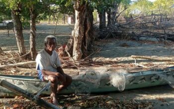 Nelayan lansia di Reok yang selamat dari tsunami Flores 2026